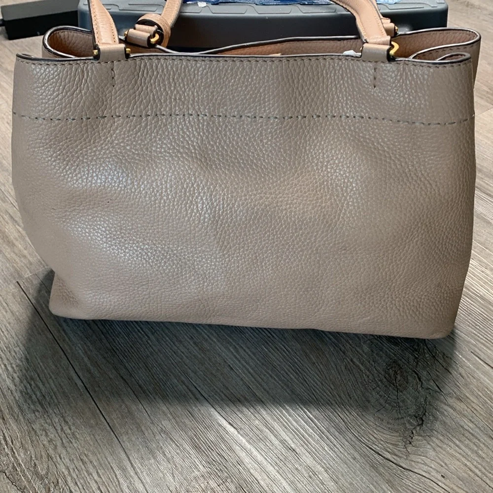 Tory Burch Tan Leather Purse - Picture 2 of 14